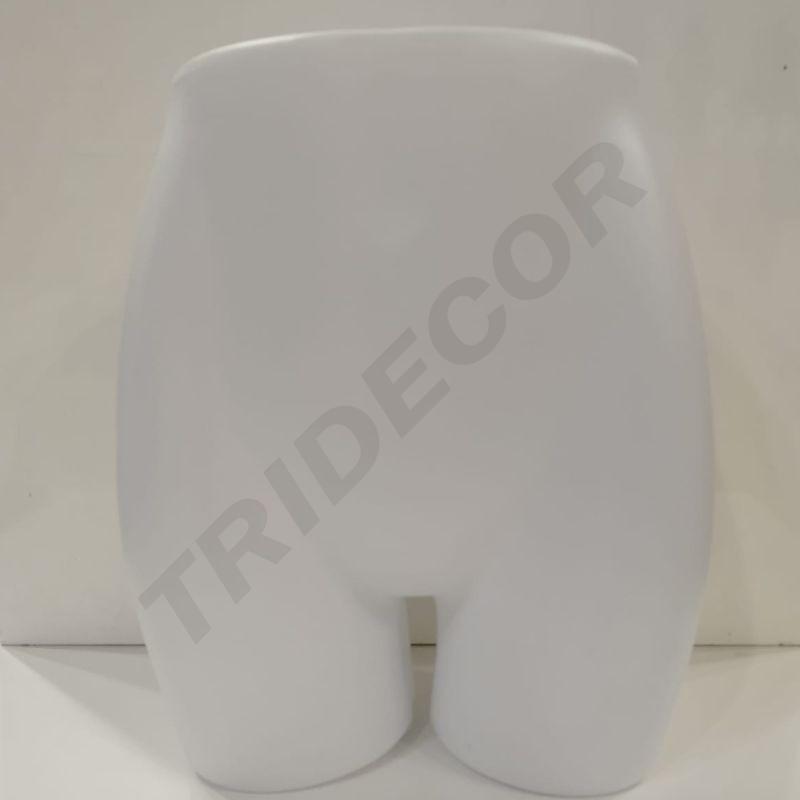 Cadera de mujer de plástico negro