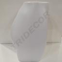 Cadera de mujer de plástico negro