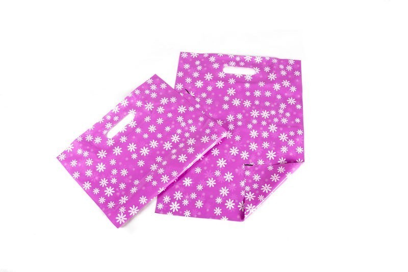 Bolsas de plástico con fondo fucsia y asa reforzada 35X45CM 50uds