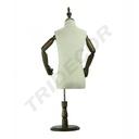 040379-Busto-infantil-ajustable-en-lino-con-brazos-articulados-tridecor