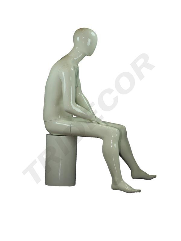040280-Maniquí-de-hombre-sentado-blanco-brillo-tridecor