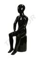 040855-maniquí-infantil-sentado-negro-brillo-8-años-tridecor