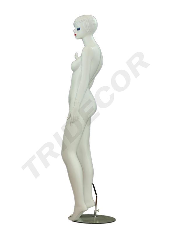 040838-Maniquí-mujer-blanco-mate-pestañas-y-labios-maquillados-tridecor