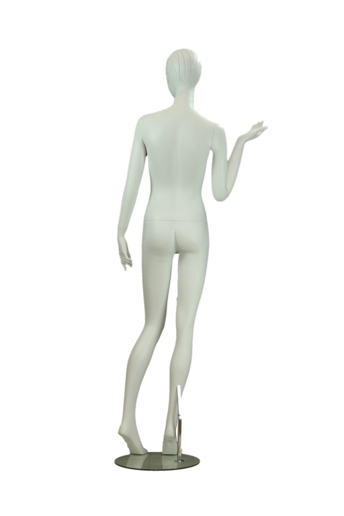 Maniquí femenino en blanco mate con pestañas azules y cabello esculpido