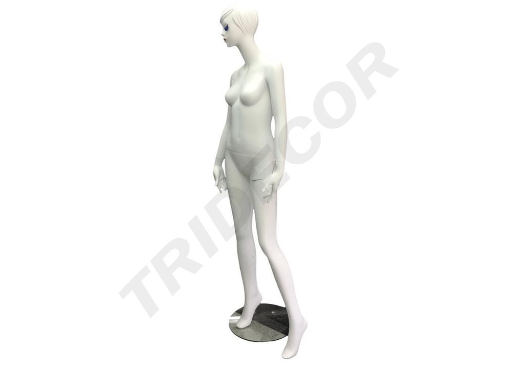 040836-Maniquí-de-mujer-blanco-con-pestañas-y-labios-maquillados-tridecor