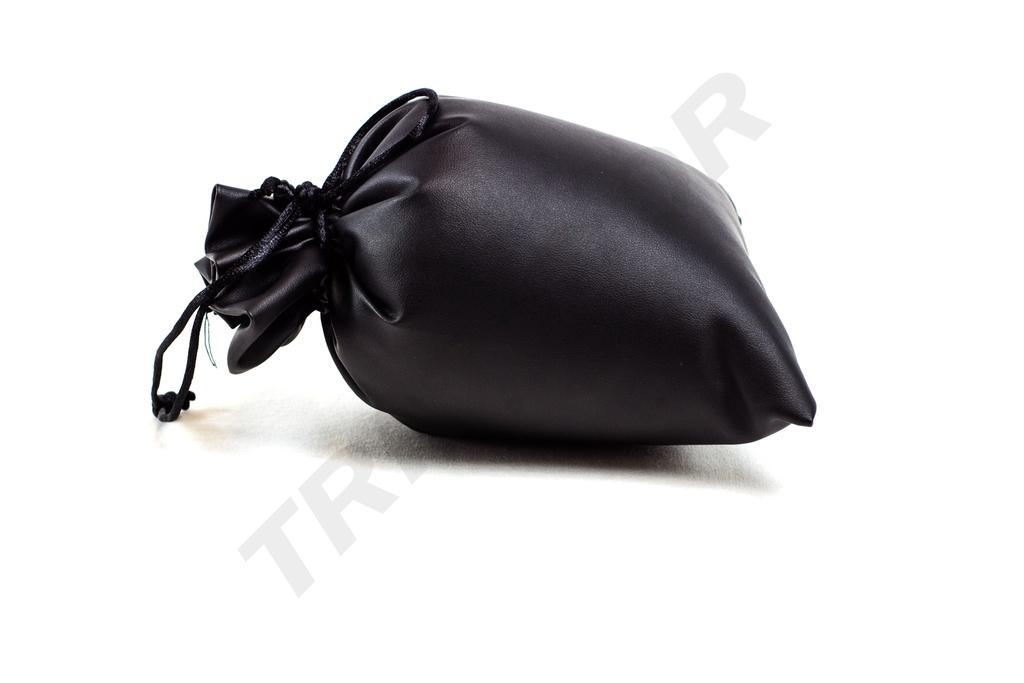 009224-Bolsas-con-cierre-cordon-en-polipiel-negro-tridecor