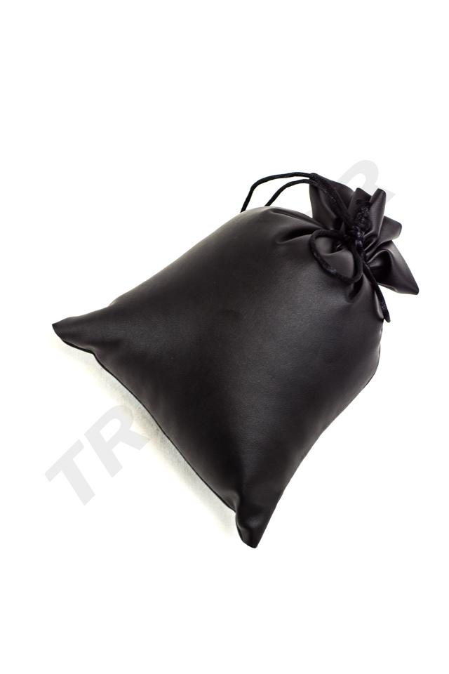 009224-Bolsas-con-cierre-cordon-en-polipiel-negro-tridecor