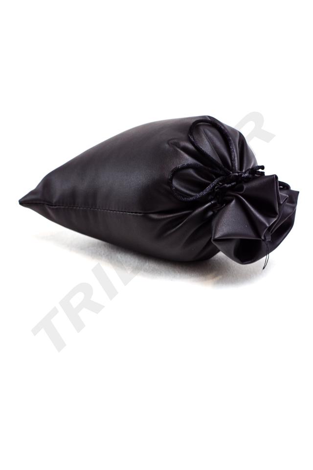 009224-Bolsas-con-cierre-cordon-en-polipiel-negro-tridecor
