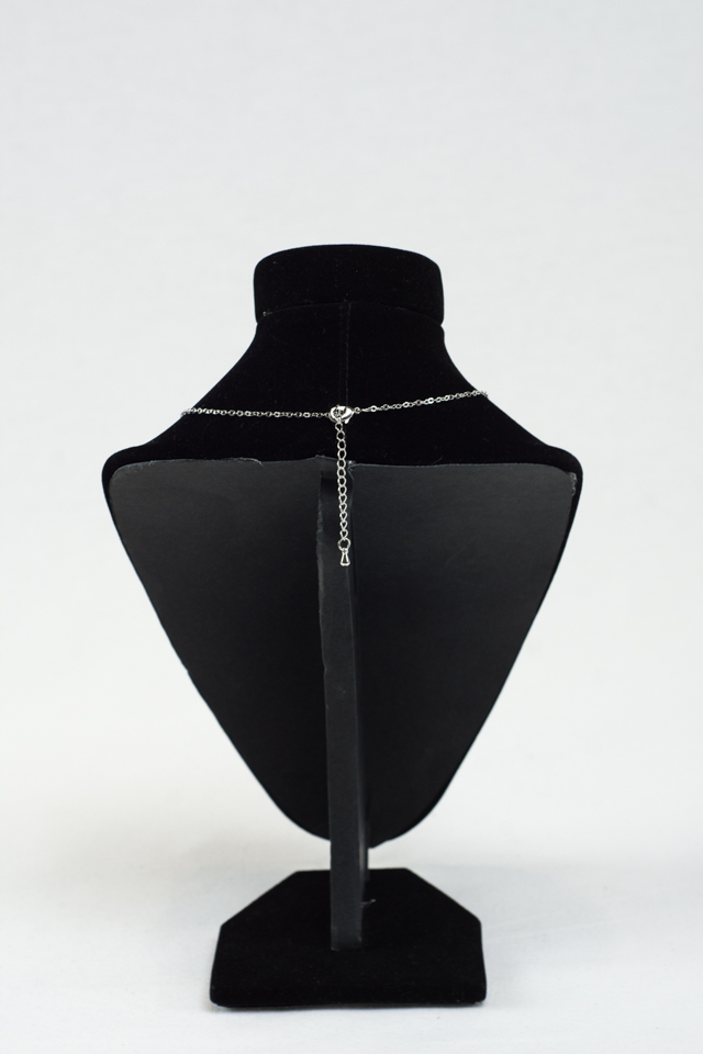 Expositor de Collar de Terciopelo Negro