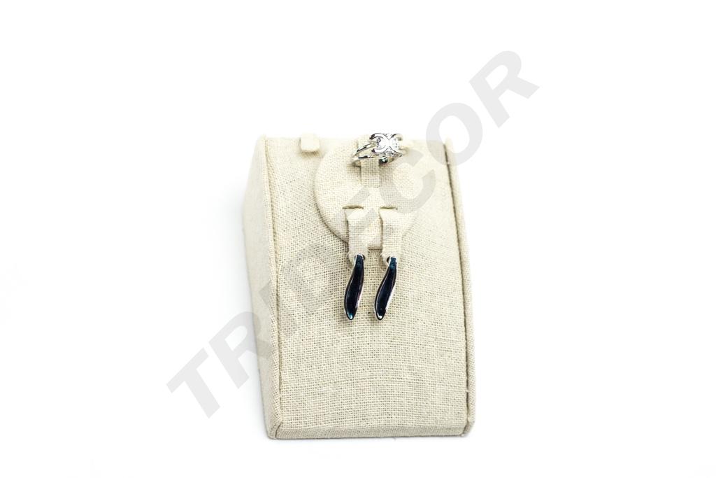 009665-Expositor-mini-para-conjuntos-de-joyas-color-beige-tridecor