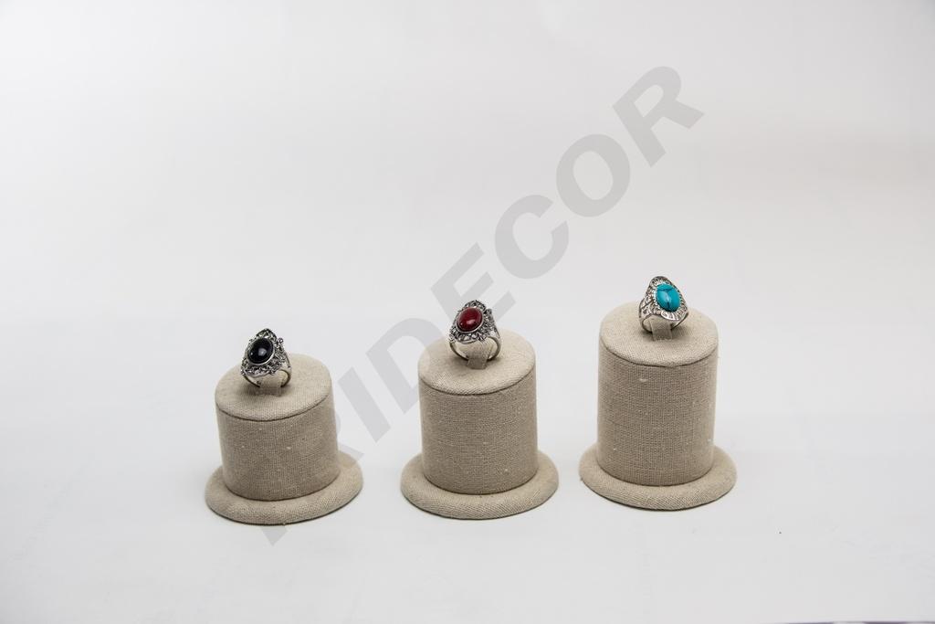 Expositor de Anillos de Lino Beige 3 Alturas