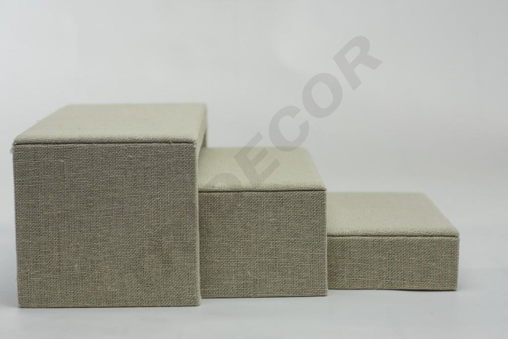 Expositor de Lino Beige Forma C 3 Alturas