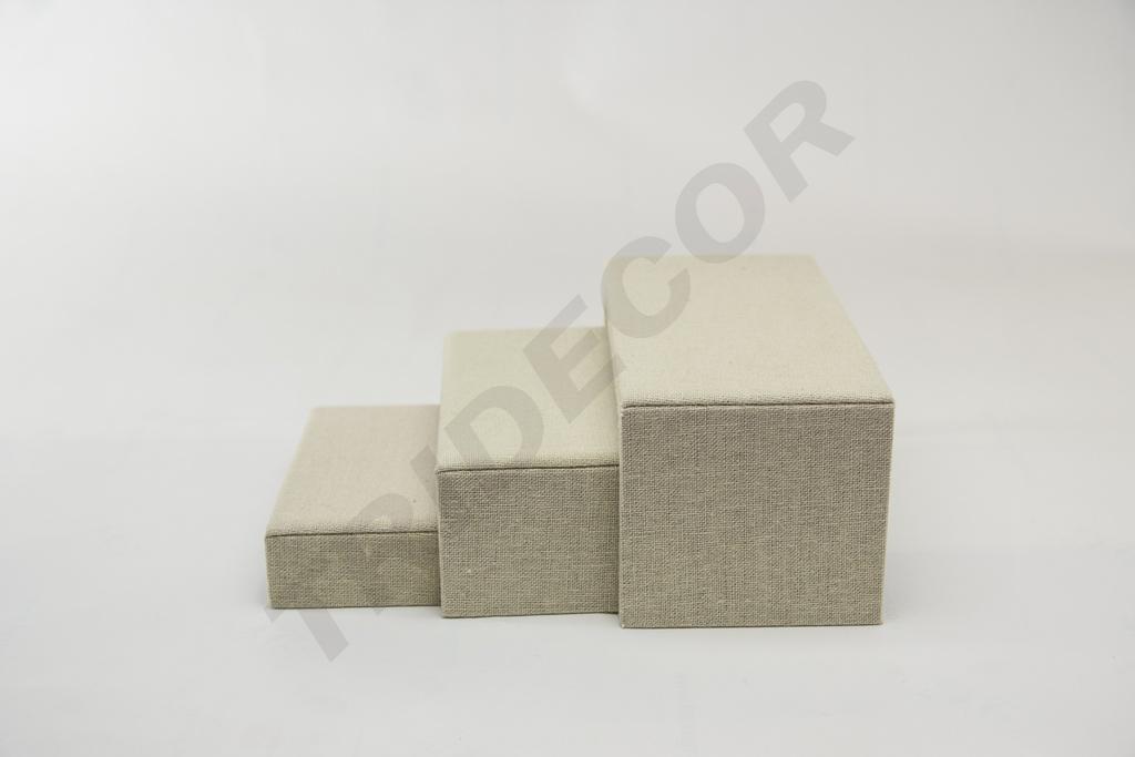 Expositor de Lino Beige Forma C 3 Alturas