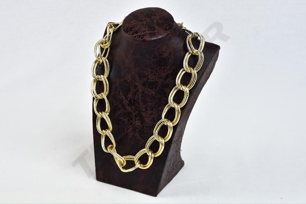 Pequeño expositor de collares de cuero marrón