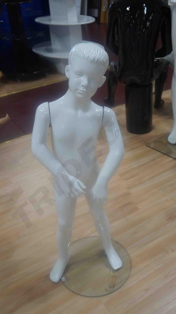 040593-Maniquí-infantil-realista-blanco-brillo-4-6-años-tridecor
