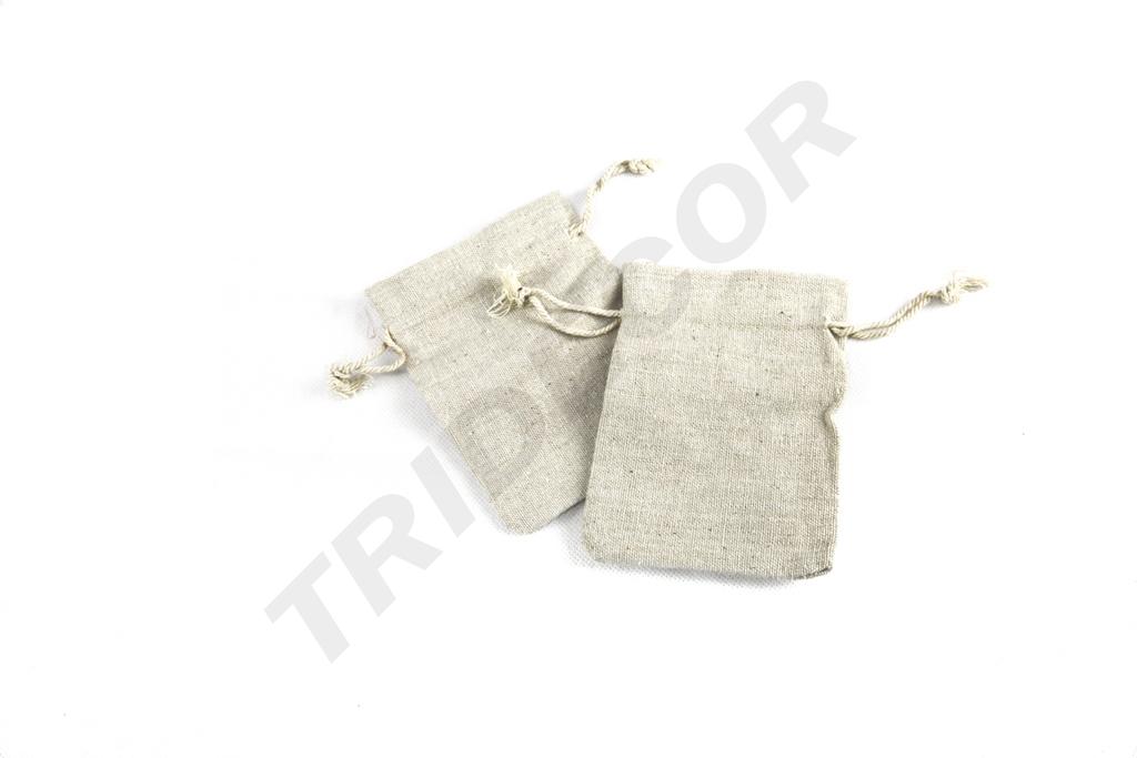 009418-Bolsas-con-cierre-cordón-en-tela-delino-12x9-cm-tridecor