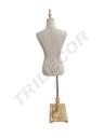 040899-Busto-de-mujer-en-tela-de-lino-madera-clara-tridecor