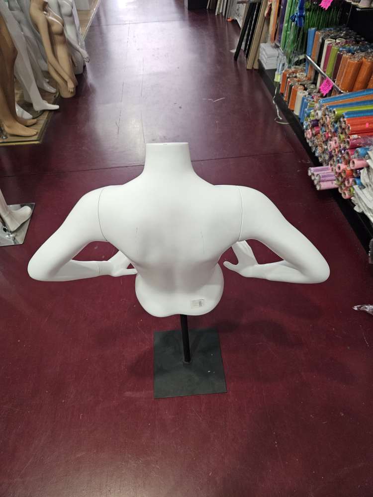 maniquí mujer Blanca mate Con Soporte de Base