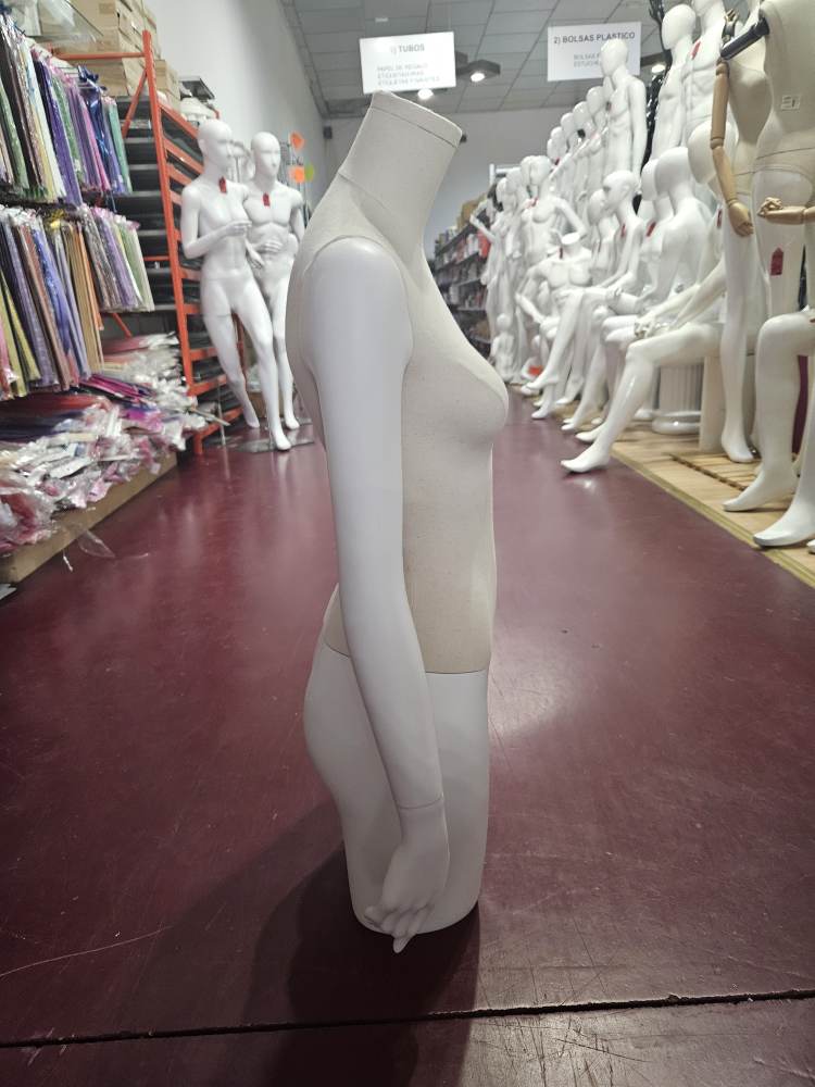 Busto de mujer En Lino Y Fibra de Vidrio Blanco mate