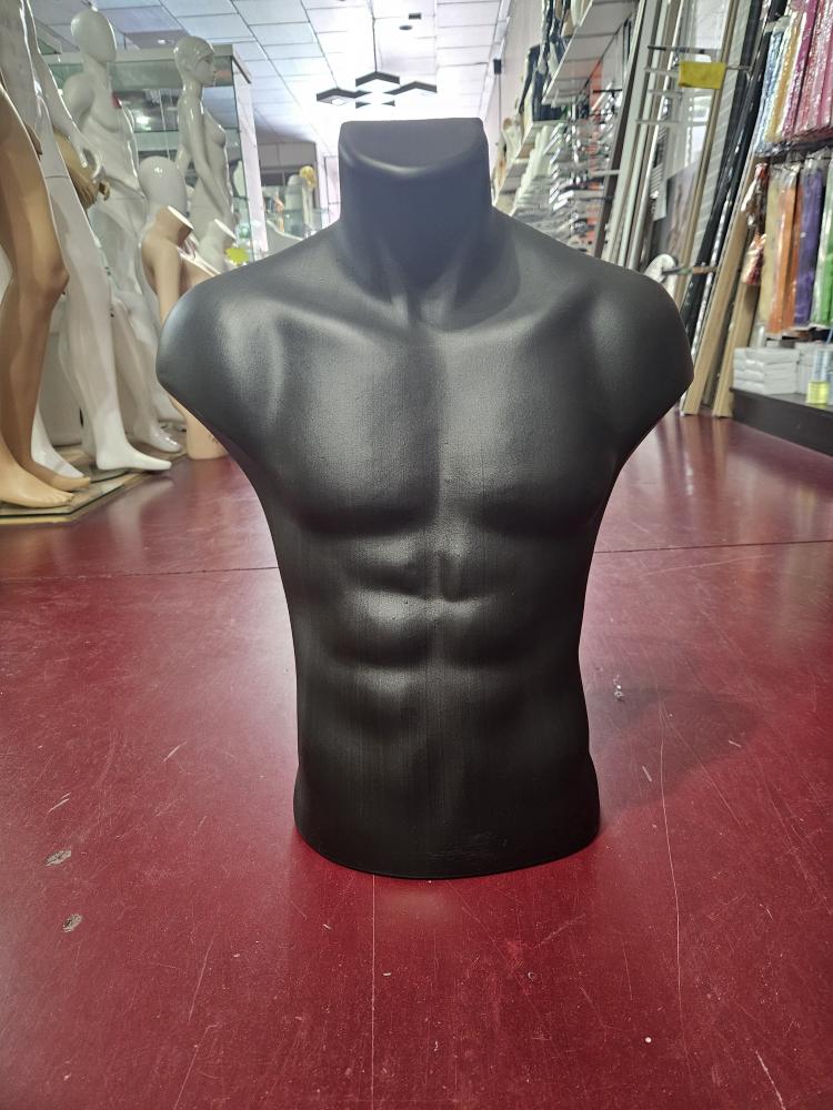 Busto De Hombre Corto Plastico Negro