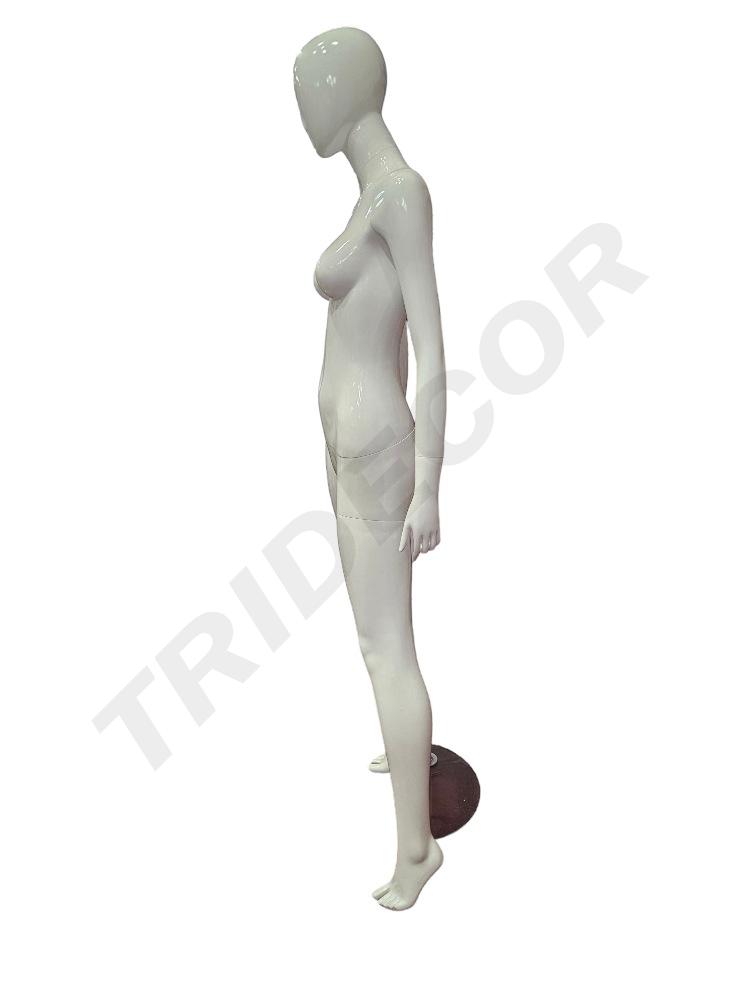 040829-Maniquí-abstracto-con-pestaña-azul-blanco-brillo-tridecor