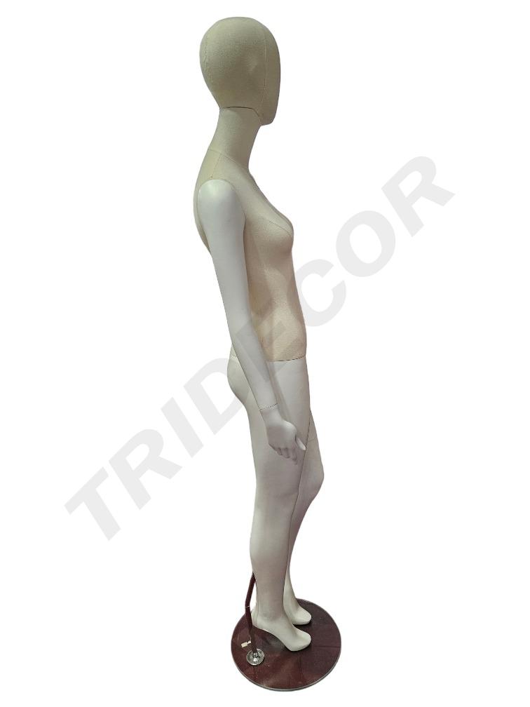 maniquí de mujer En Lino Y Fibra de Vidrio Blanco mate