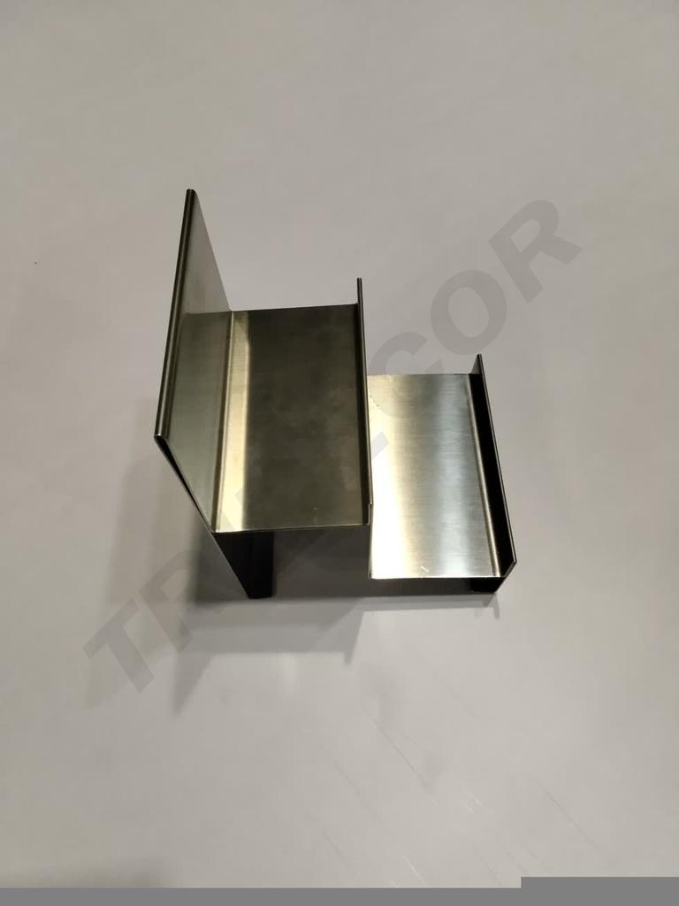 009785-Expositor-Doble-Altura-Con-Tope-Acero-Mate-tridecor