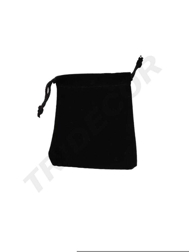 Bolsa Terciopelo Negro con Cordón 7X9cm 50U/Paq
