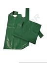 Bolsa de plástico tipo camiseta verde 70% reciclada 42X53 cm