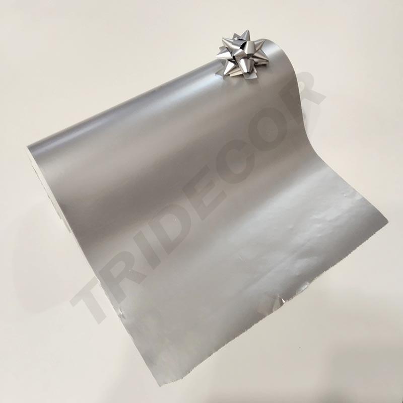 Papel de regalo plateado