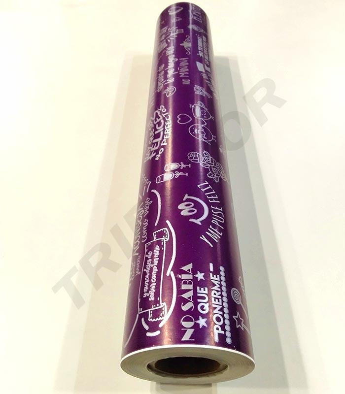 Rollo de papel de regalo morado con frases 62 cm