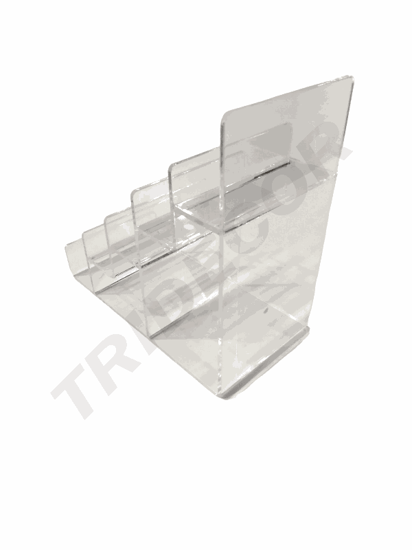 007042-Expositor-metacrilato-en-escalera-5-alturas-tridecor