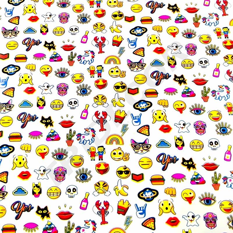 Papel de regalo con patrones de emojis 62 cm