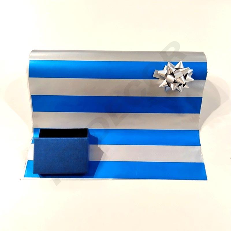 Papel de regalo con rayas anchas color plata y azul 31cm