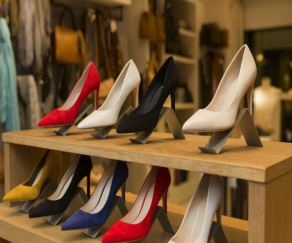 009766-Expositor-multiusos-de-acero-brillo-tridecor