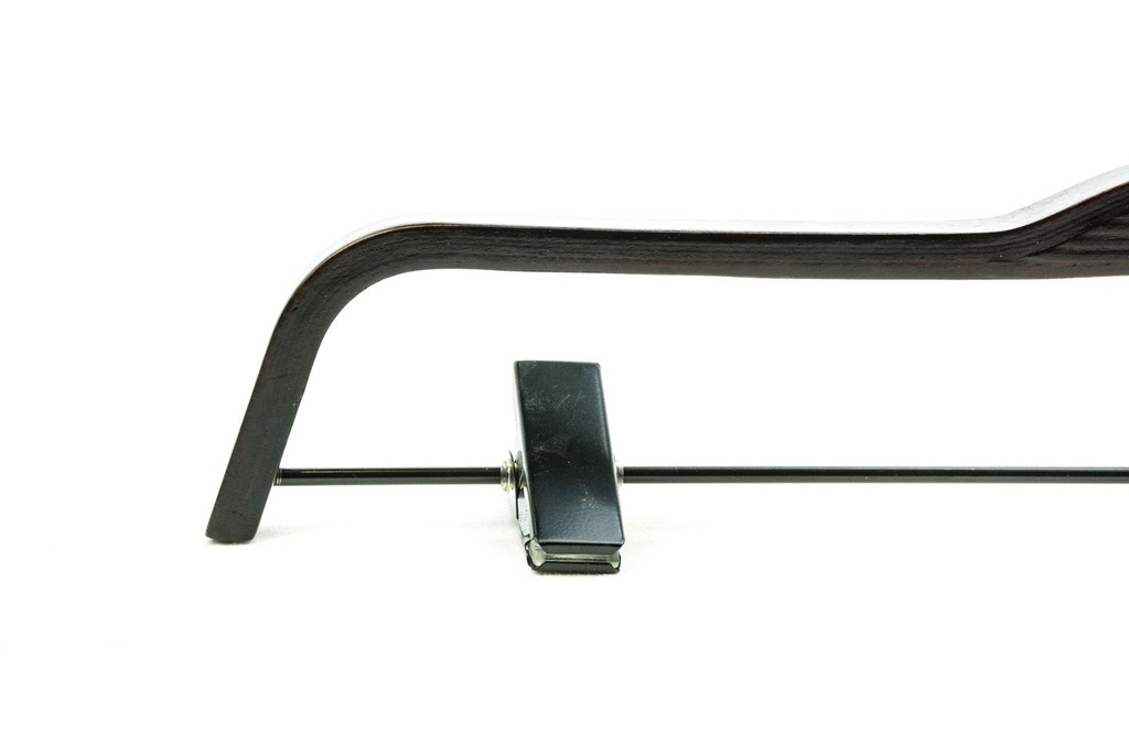 Percha de madera wengue con panzas