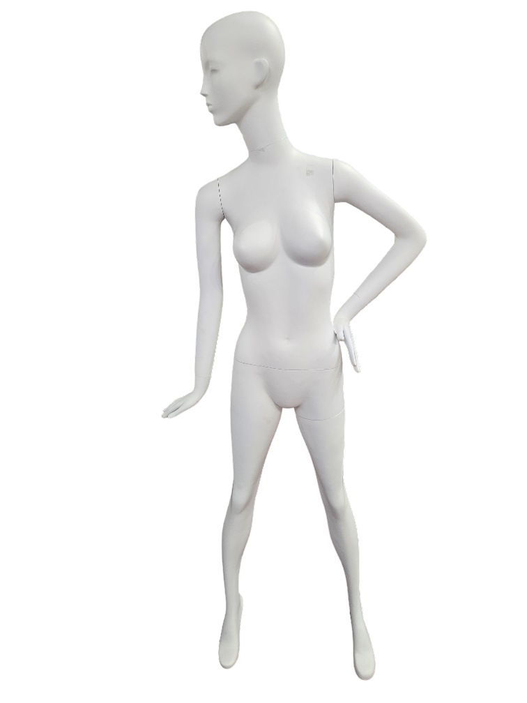 Manequim feminino branco