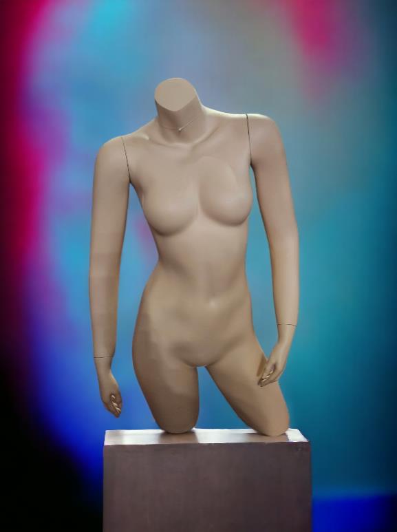 Busto De Mujer Con Brazos Color Carne