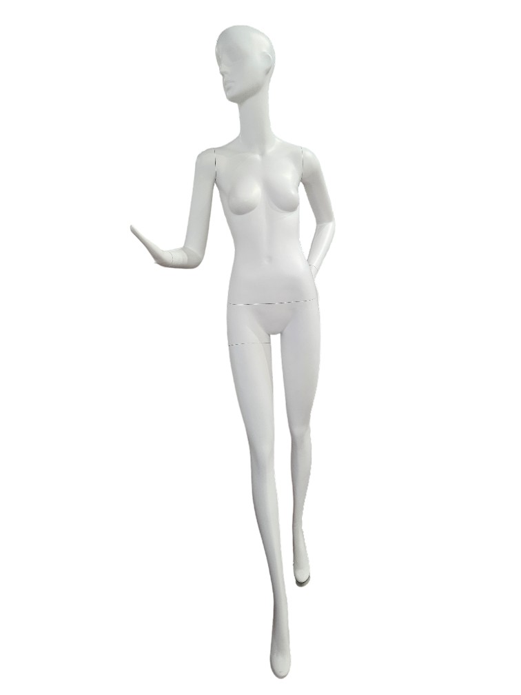 mannequin femme blanc mat