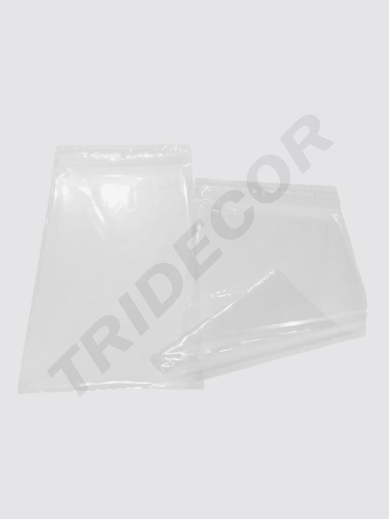 Transparent plastic bag, zipper closure 25X35 CM