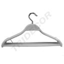 白色胶合木衣架Percha de Madera Color Blanco Con Barra 43cm 5/Paq 100/caja