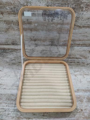 Ring Display Stand with Linen Wood Glass Lid