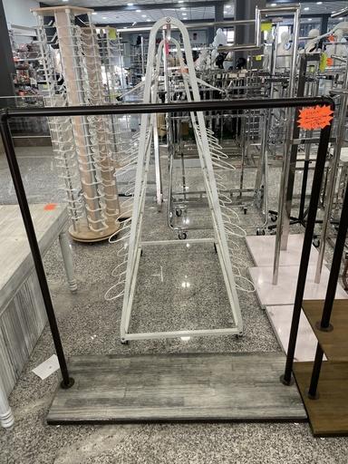 [038755] Cabide vintage com uma prateleira