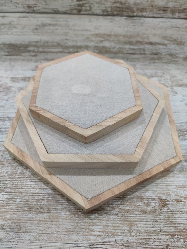 [0091032] Hexagonal Wood and Linen Tray Set of 3 S/M/L