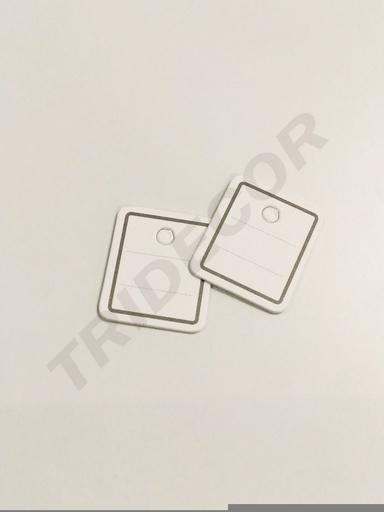 [0141008] Etiqueta Troquelada Blanca C/Lineas Gris 1.9X2.2cm 500/Paq